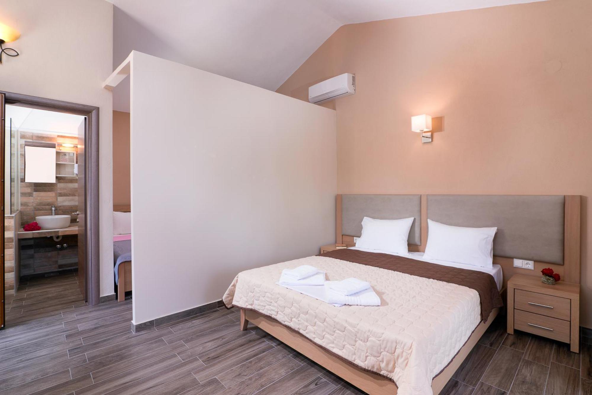 Kapsogeorgis Rooms Kinira Zewnętrze zdjęcie