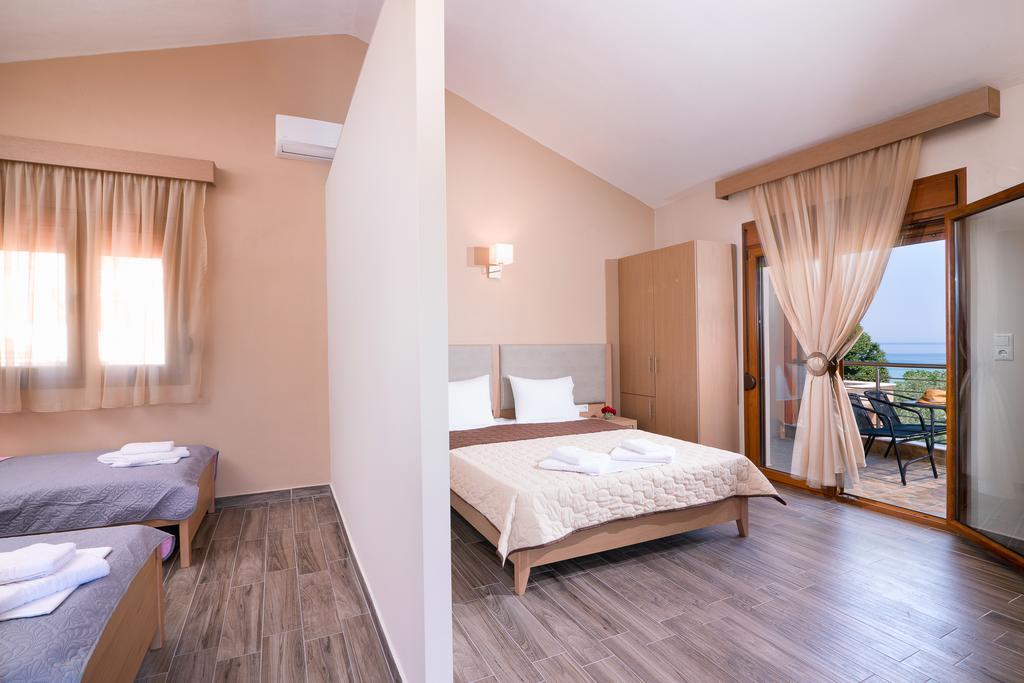 Kapsogeorgis Rooms Kinira Zewnętrze zdjęcie